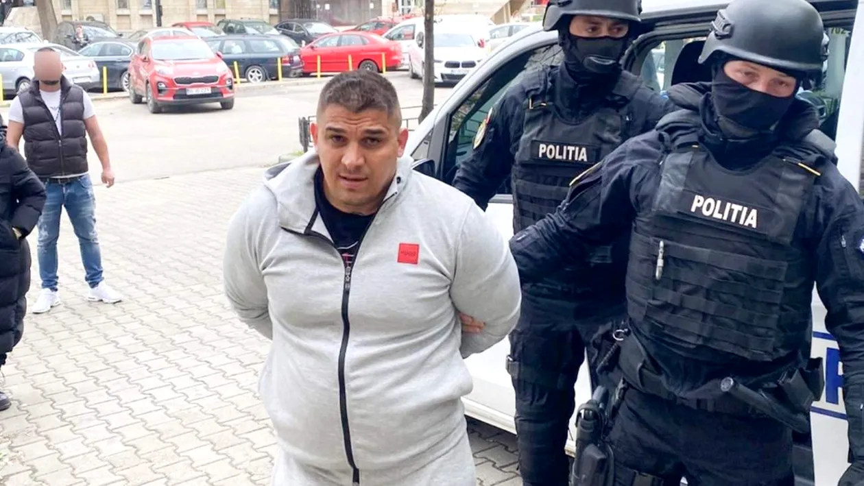 Adrian Corduneanu s-a predat la Poliție, după zile întregi de căutări! A fost arestat preventiv pentru 30 de zile: ce acuzații i se aduc