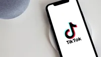 O fetiță de 12 ani a murit, după ce a făcut o provocare periculoasă pe TikTok: Ea suferea mult din cauza bullying-ului