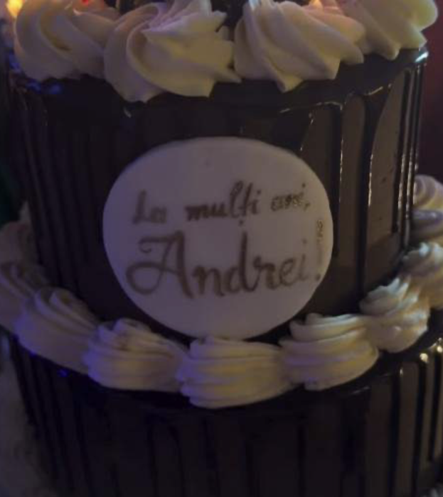 Tortul pentru Andrei/foto: Instagram