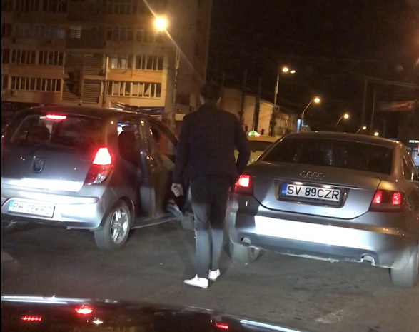 Momente terifiante într-o intersecție din Capitală