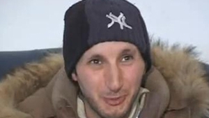 VEZI un superinterviu cu baiatul "Nu Stiu": "E bine sa fii vedeta! Ma opreste lumea pentru autografe si imi place ca ma imita"