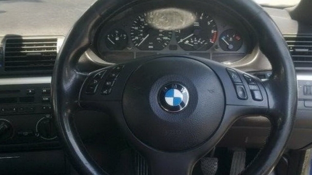 Ce a putut sa scrie acest roman care vrea sa isi vanda BMW-ul: "Cat a fost tata tanar a f.. mult in ea" N-o sa i-o cumpere nimeni