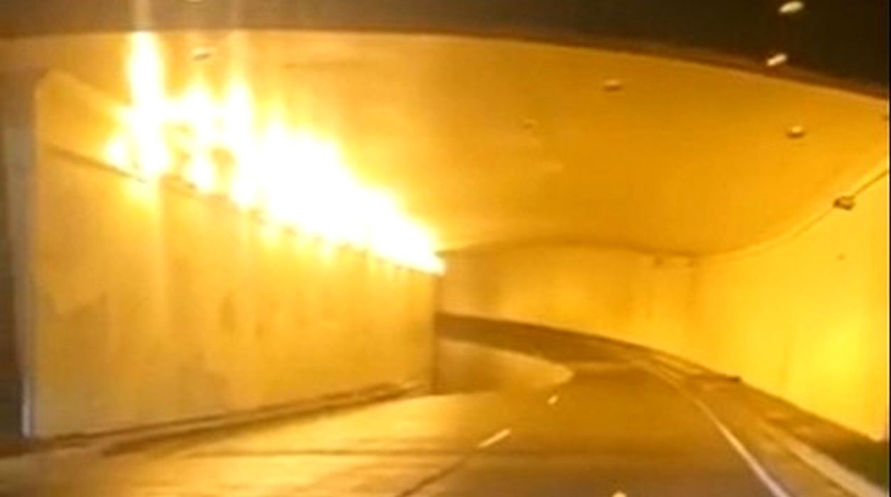 Tunel cu baltă de apă Sursă foto: reddit.com
