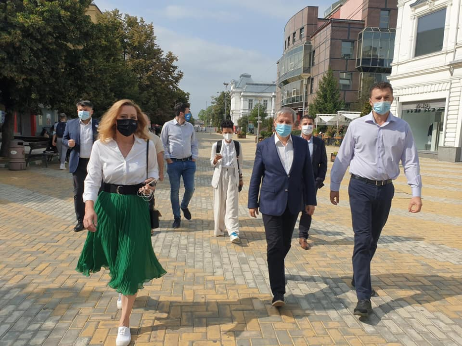 Elena Lasconi a anunțat că a câștigat alegerile pentru funcția de primar în Câmpulung Muscel
