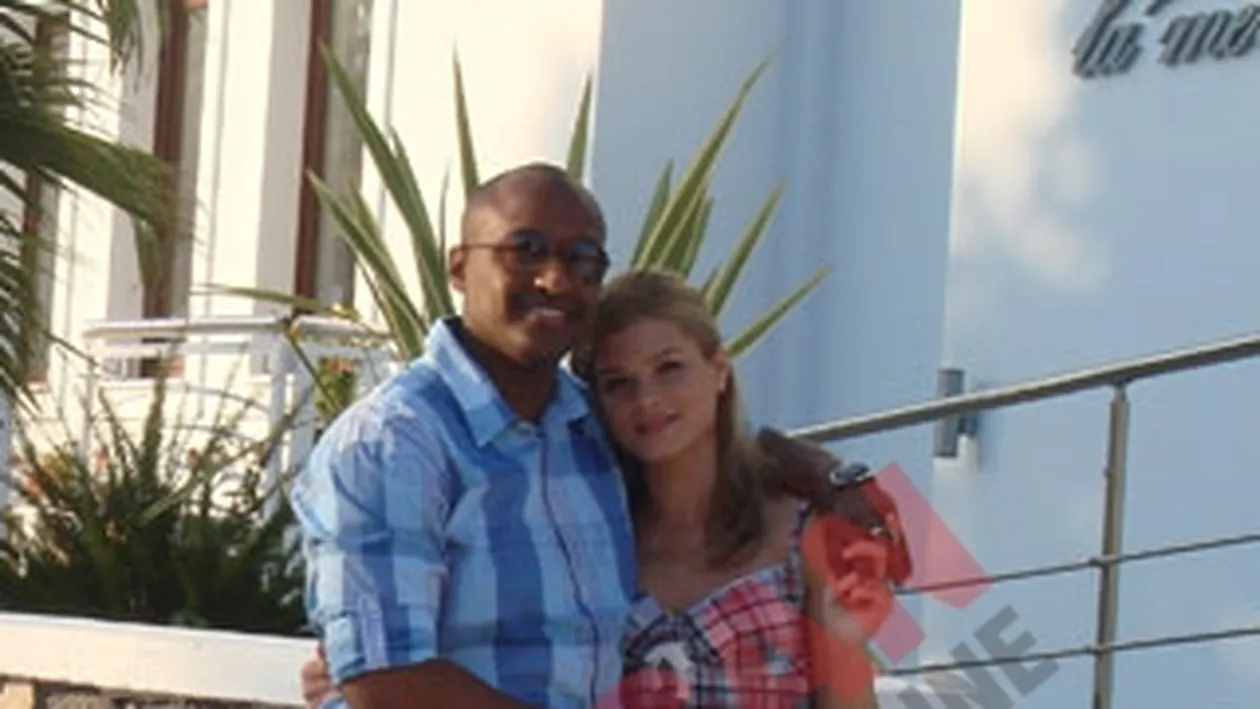 Ela Prodan a fost intr-o mini-luna de miere in Santorini