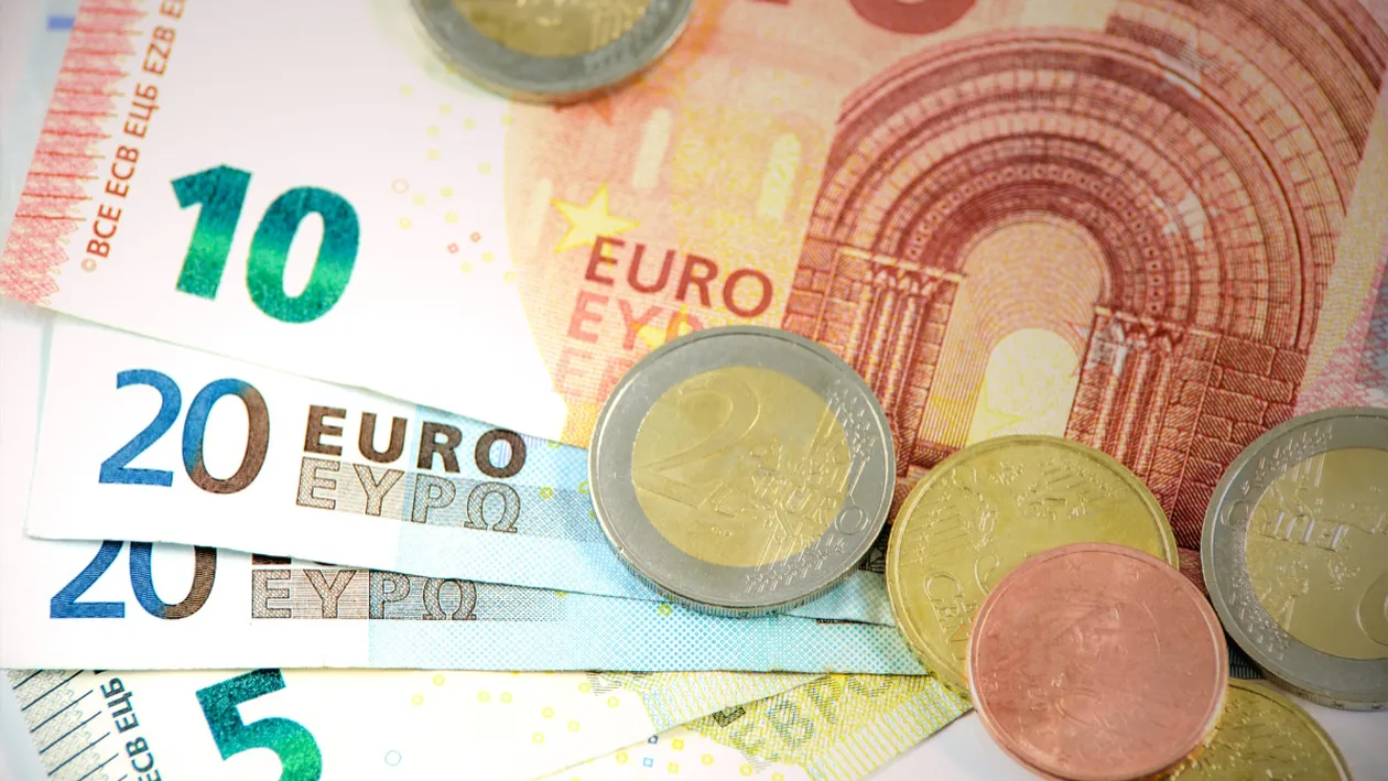 Curs BNR, 22 mai 2023. Euro, în scădere. Cât costă azi moneda europeană