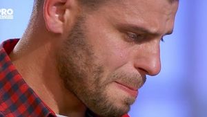 Lacrimi amare la ”Masterchef”! O simplă întrebare a chefilor l-a făcut pe Raul să izbucnească în hohote de plâns