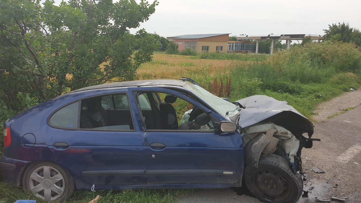Una dintre mașinile implicate în accidentul de la Manasia, Ialomița