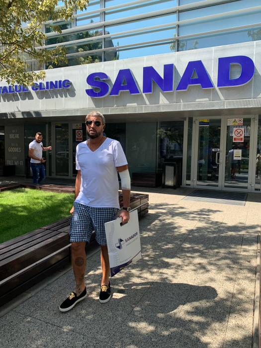 Cătălin Botezatu a părăsit unitatea medicală