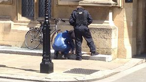 Alertă teroristă în centrul Londrei! Ar putea fi vorba despre un atac chimic