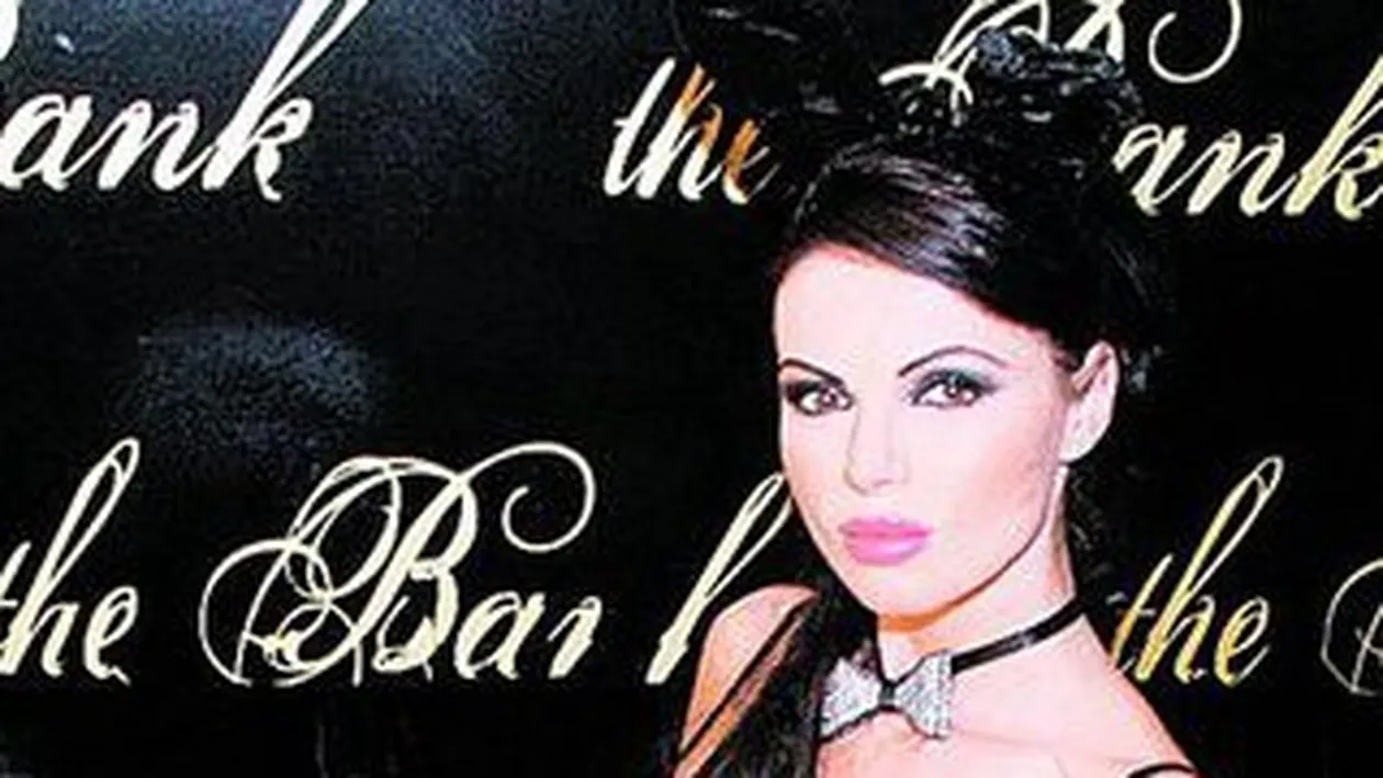 VIDEO Ramona Lazuran, tradusa cu o blonda la ceas de seara