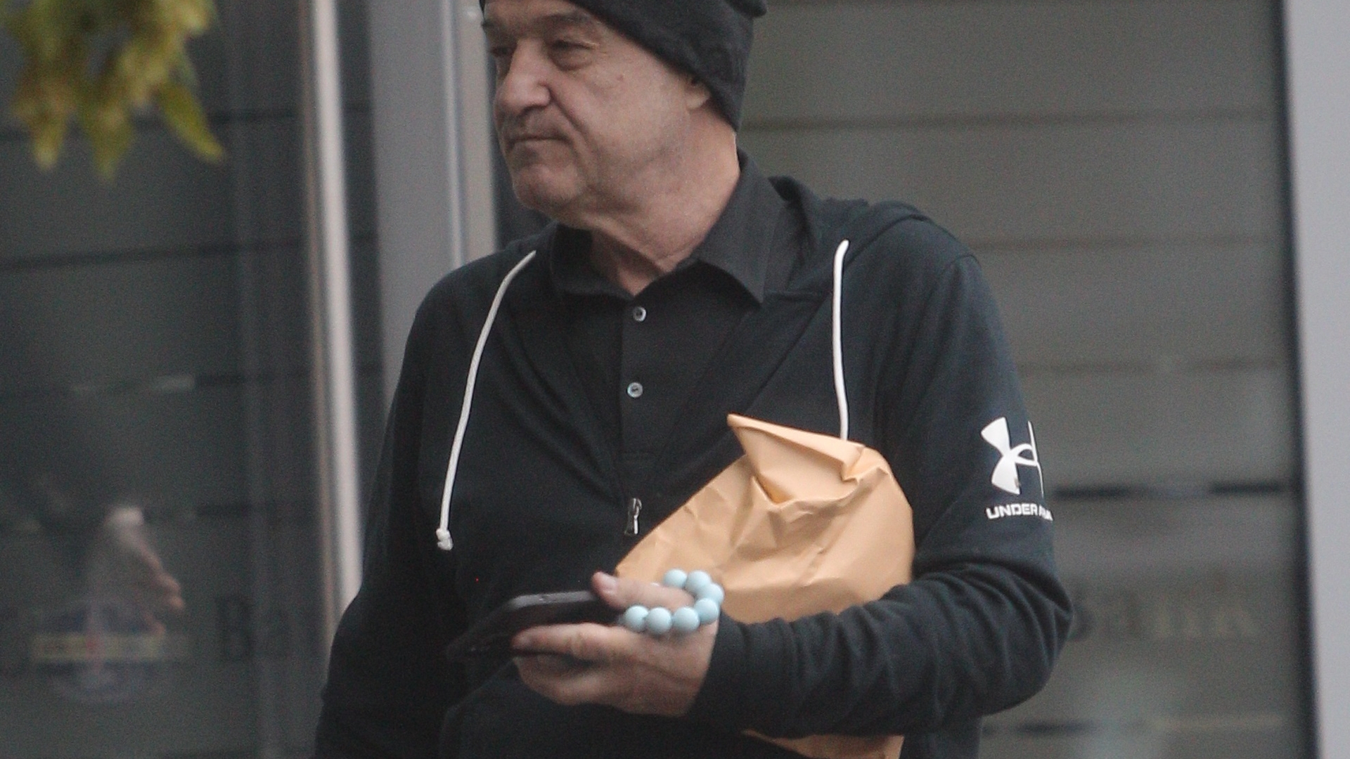 Gigi Becali a pierdut sume uriașe de bani la ruletă! Un prieten îl dă în vileag pe milionar: “S-a împrumutat de la mine”