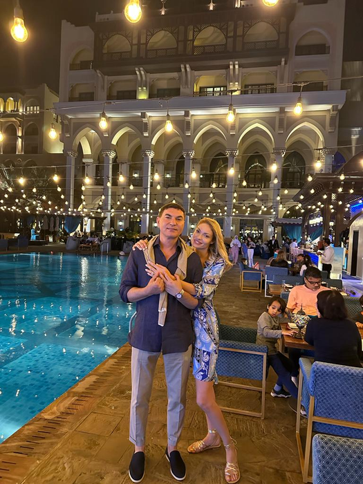 Valentina Pelinel și Cristi Borcea, în Abu Dhabi
