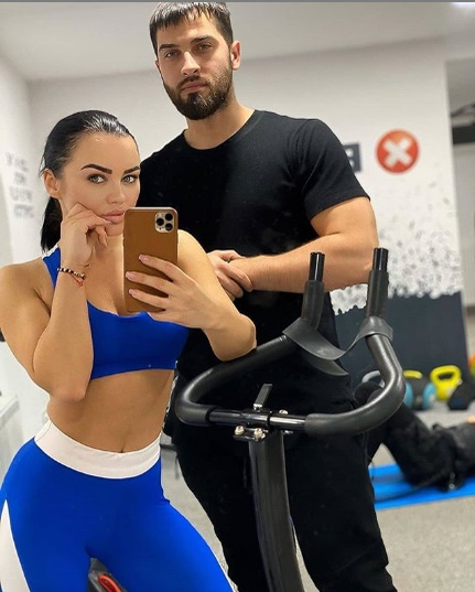 Ups! Cu ce bărbat a fost fotografiată Carmen de la Sălciua imediat după ce Culiță Sterp a anunțat despărțirea