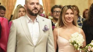 Lora și Ionuț Ghenu divorțează? Cântăreața a fost singură la nunta Andreei Bălan cu Victor Cornea