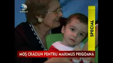 Fiul Adrianei Bahmuteanu a plans si nu a vrut sa spuna poezia cand l-a vazut pe Mos Craciun