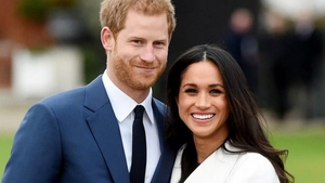 Ce scrie în invitația pe care a primit-o Meghan Markle pentru încoronarea socrului ei. Toată Marea Britanie așteaptă răspunsul cu sufletul la gură