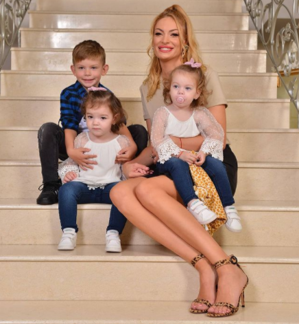 Valentina Pelinel, declarații emoționante în ziua în care împlinește 40 de ani: "Mă simt și sunt o femeie împlinită" 