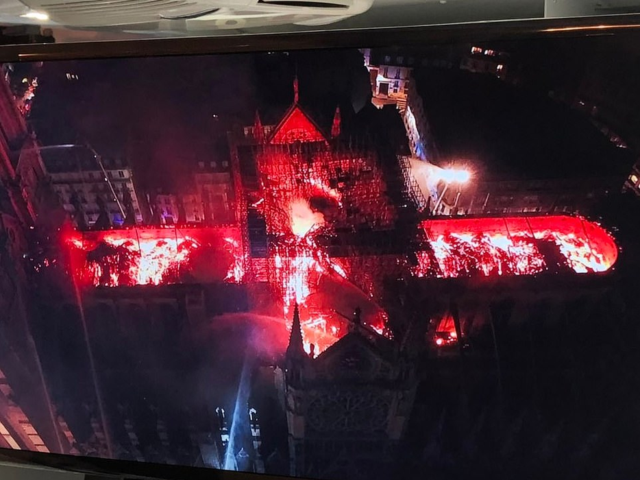 Primele imagini din interiorul Catedralei Notre Dame, dupa incendiu. Ce a mai rămas din simbolul Parisului