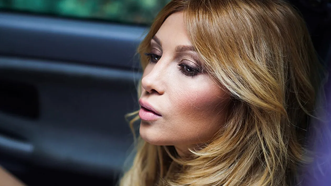 Si-a bagat singur mortul in casa! Fostul sot al Lorei l-a angajat pe cel care i-a ajuns rival in viata blondei!