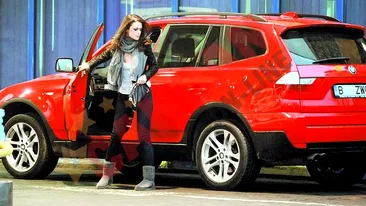 Raluca Lazarut conduce o masina de 43.000 de euro