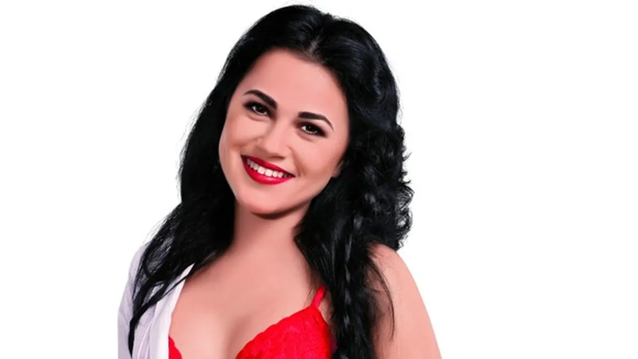 Îți mai amintești de Deea de la Insula iubirii? Cum arată în prezent bruneta