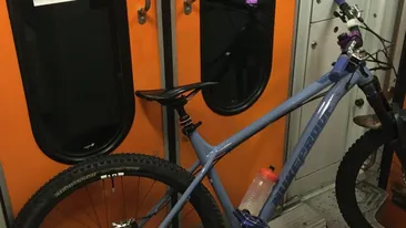 Ireal! Cât te costa să mergi 149 de kilometri cu trenul, dacă ai bicicleta cu tine. FOTO