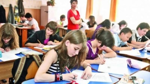 Când începe, de fapt, școala. Ministerul Educației a publicat programul viitorului an școlar, iar modificările sunt însemnate