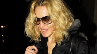 Madonna este noul designer al viitoarei colectii de ochelari de soare D&G