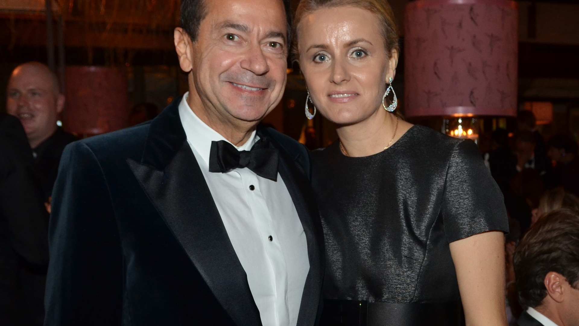 A fost inclusă în Topul celor mai scumpe proprietăţi din ”cartierul miliardarilor”! Cea mai bogată româncă (prietenă cu Donald Trump)
locuieşte la NY într-un palat de… 14,7 mil $!