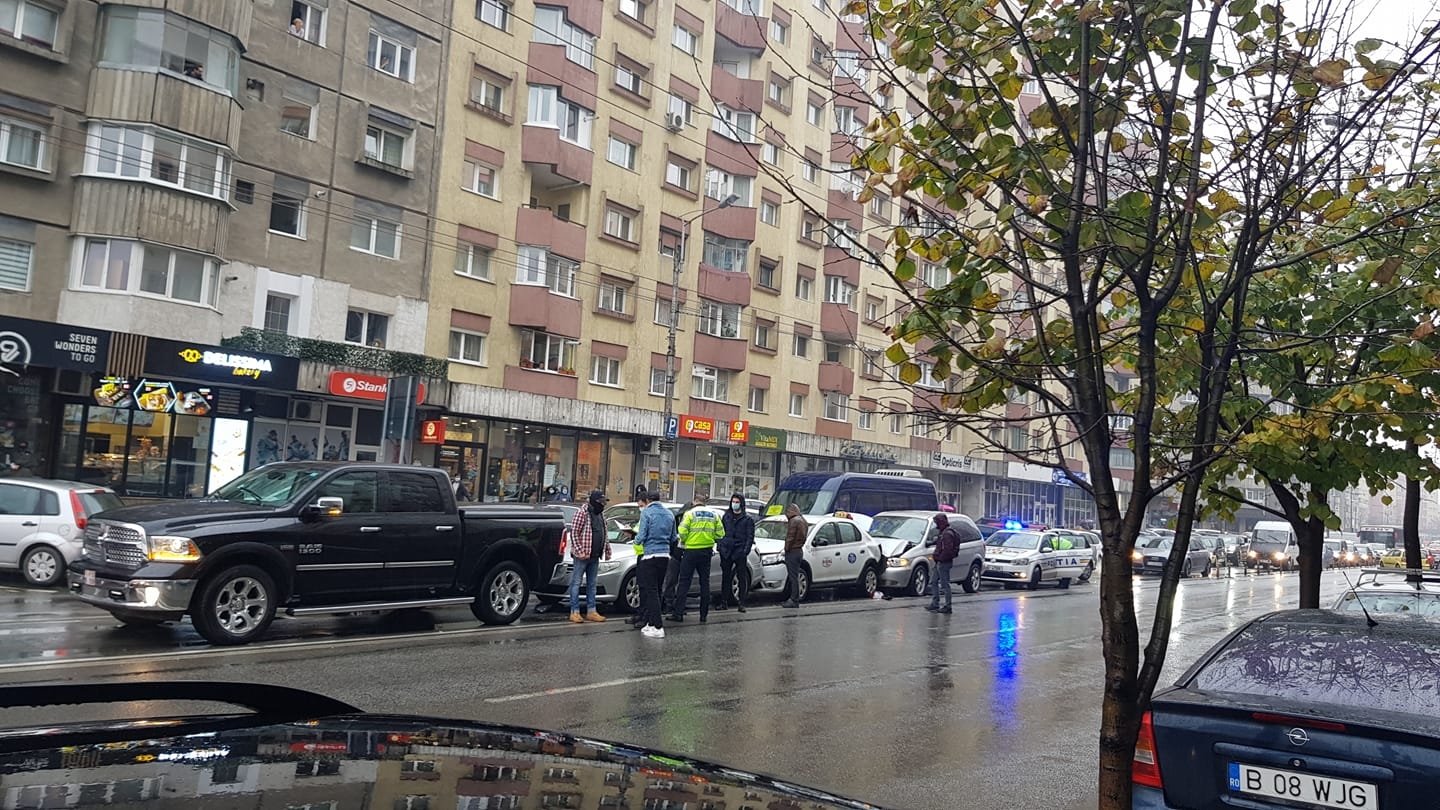 Jaf bizar într-un magazin din Cluj-Napoca. Tâlharul a rănit vânzătoare fugind cu 4000 de lei