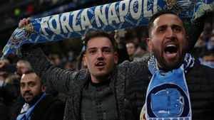Napoli învinge spectaculos Sampdoria și se apropie la două puncte de locurile de cupe europene!