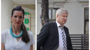 PSD explică incidentul de la Primăria Sectorului 1. Ce făcea bărbatul „prins” de USR cu procese verbale