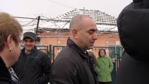 Ex-ul Biancăi Drăguşanu, spaima Poliţiei Rutiere. L-au prins de 48 de ori circulând fără permis şi...nu i s-a întâmplat nimic!