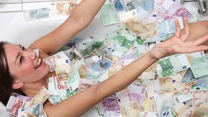 Si-a pus poza ASTA pe net, dar va regreta amarnic! Ce a pătit această tânără la cateva zile de la postarea fotografiei pe Facebook