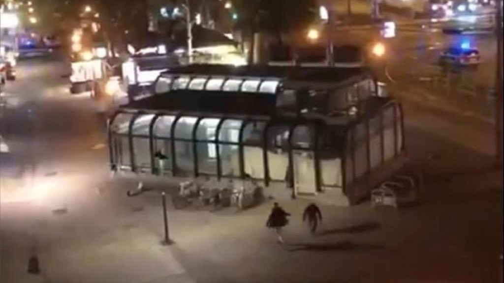 Atacul terorist de la Viena, în formă de cruce! Unde au lovit teroriștii. Ipoteză halucinantă