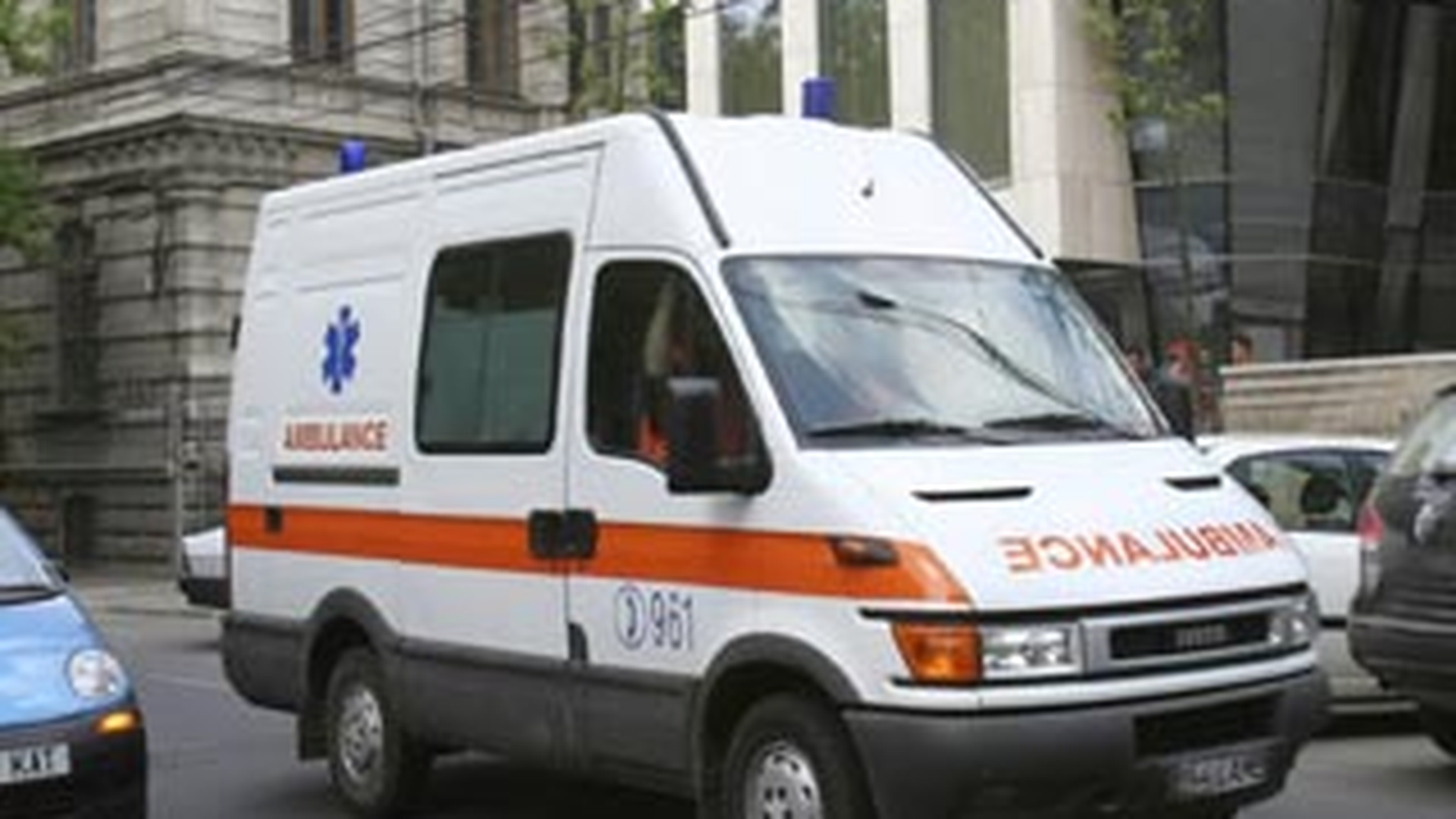 Fetita lovita de bona, ieri, a iesit din coma