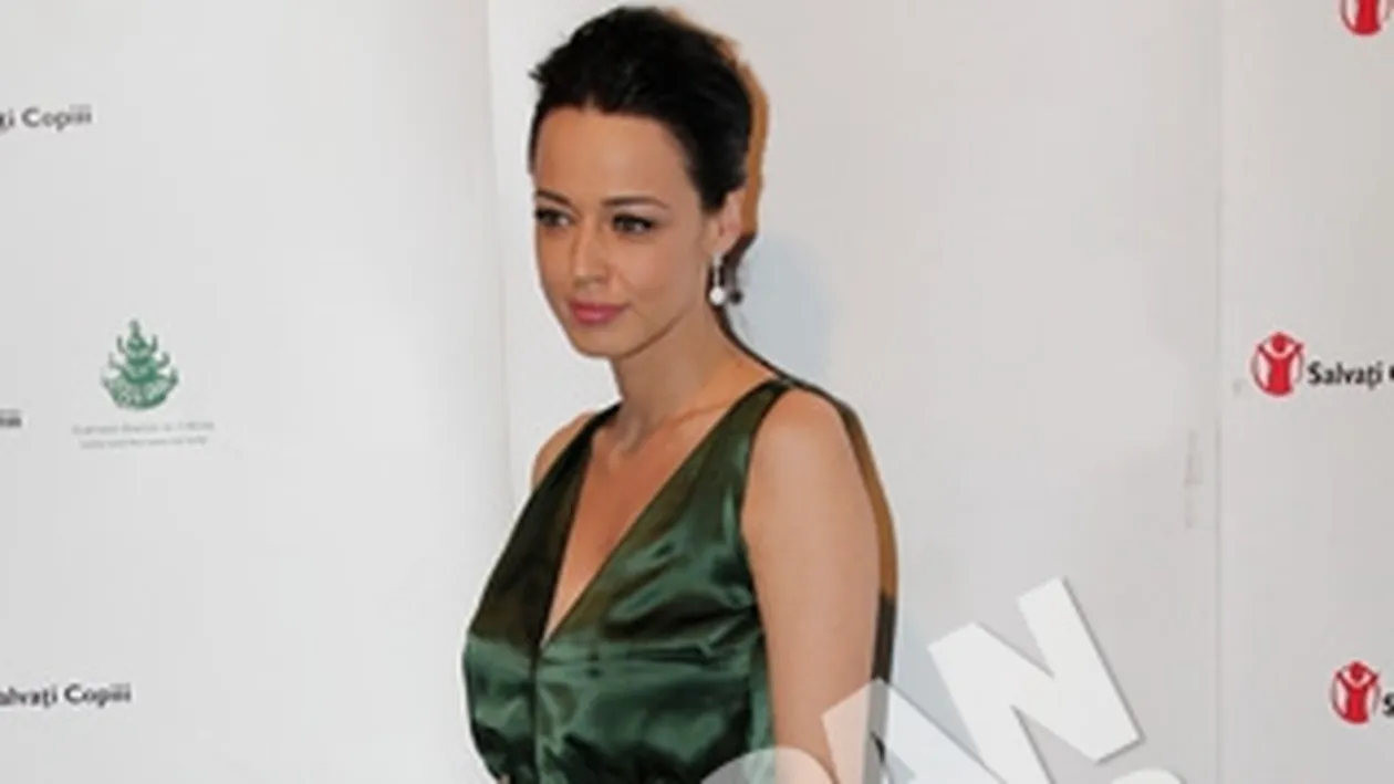 Revista Spy a jucat rol de Cupidon pentru fetele singure din showbiz! Andreea Raicu, sufletul pereche al lui Radu Mazare?