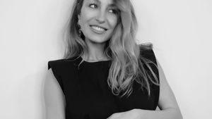 Flavia Mihășan, probleme în parc cu cei mici! Fosta asistentă tv a cerut ajutorul mămicilor din mediul online. „Ce reacții aveți?”