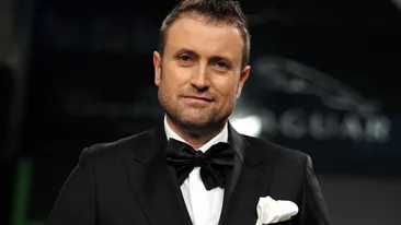 Botezatu a facut-o VEDETA pe pagina sa de Facebook! Mii de oameni au fost cuceriti de frumusetea ei! Vezi cum arata