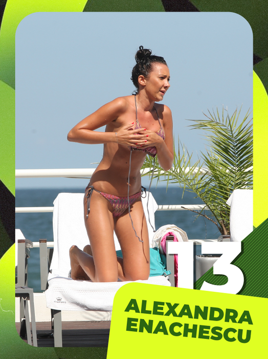 Top 40 sexy vedete în patru labe! Rar vezi așa ceva! Laura Cosoi, Andreea Mantea, Lora și Bianca Drăgușanu, îngenuncheate!