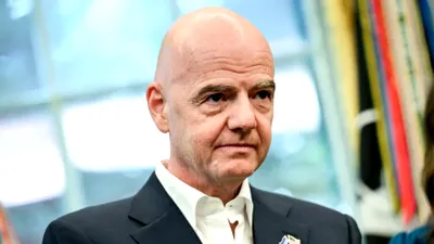 Moment TENSIONAT pentru Infantino înainte de Mondial: Nu îți e rușine?
