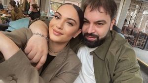 Gestul care i-a înduioșat pe fani! Ce a făcut Betty Salam în ziua în care mama ei ar fi împlinit 40 de ani