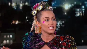 Miley Cyrus s-a cuminţit de frica lui Trump! Ce decizie uimitoare a luat blondina, faţă în faţă cu riscul să părăsească America!