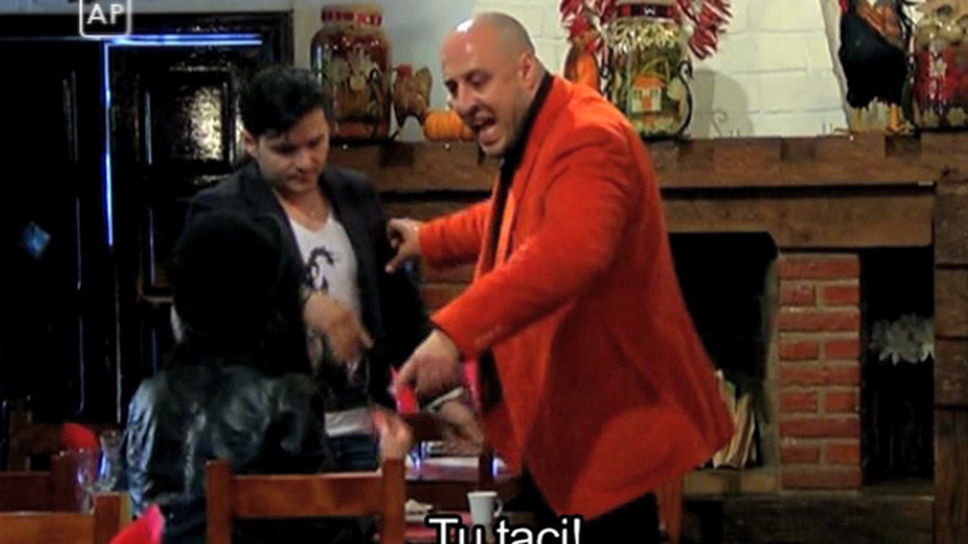 Liviu Varciu a sarit la bataie in timpul unei farse la "Plasa de stele"! Vezi ce s-a intamplat!