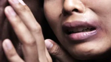 Chinuită și umilită, o româncă a decis să divorțeze chiar în Ajunul Crăciunului. “Ești o slugă ca toate femeile! Nu ești bună de nimic!”