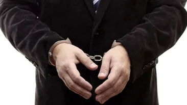 Cinci romani au fost retinuti pentru talharie si agresiune in Austria!