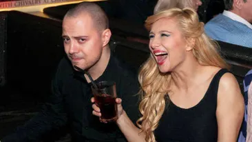 Iubita fostului soţ al LOREI are decolteul laaarg. I-au ”explodat” sânii de sub rochie, la plajă!