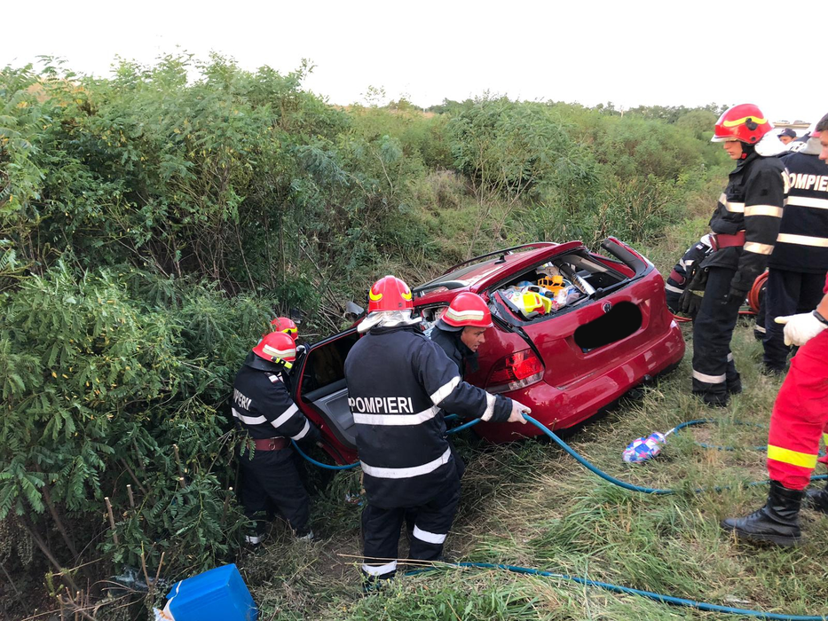 Accident grav pe Autostrada București-Pitești. Sunt șase victime, iar una dintre ele este încarcerată