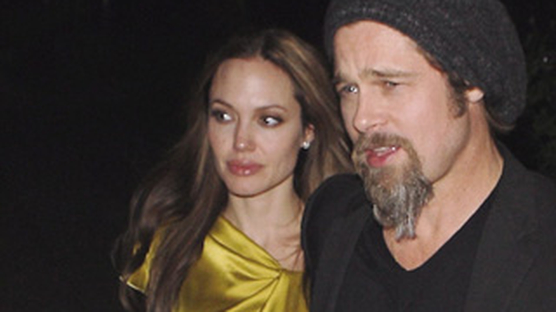 Sase nu sunt de ajuns! Brad Pitt mai vrea un copil cu Angelina!